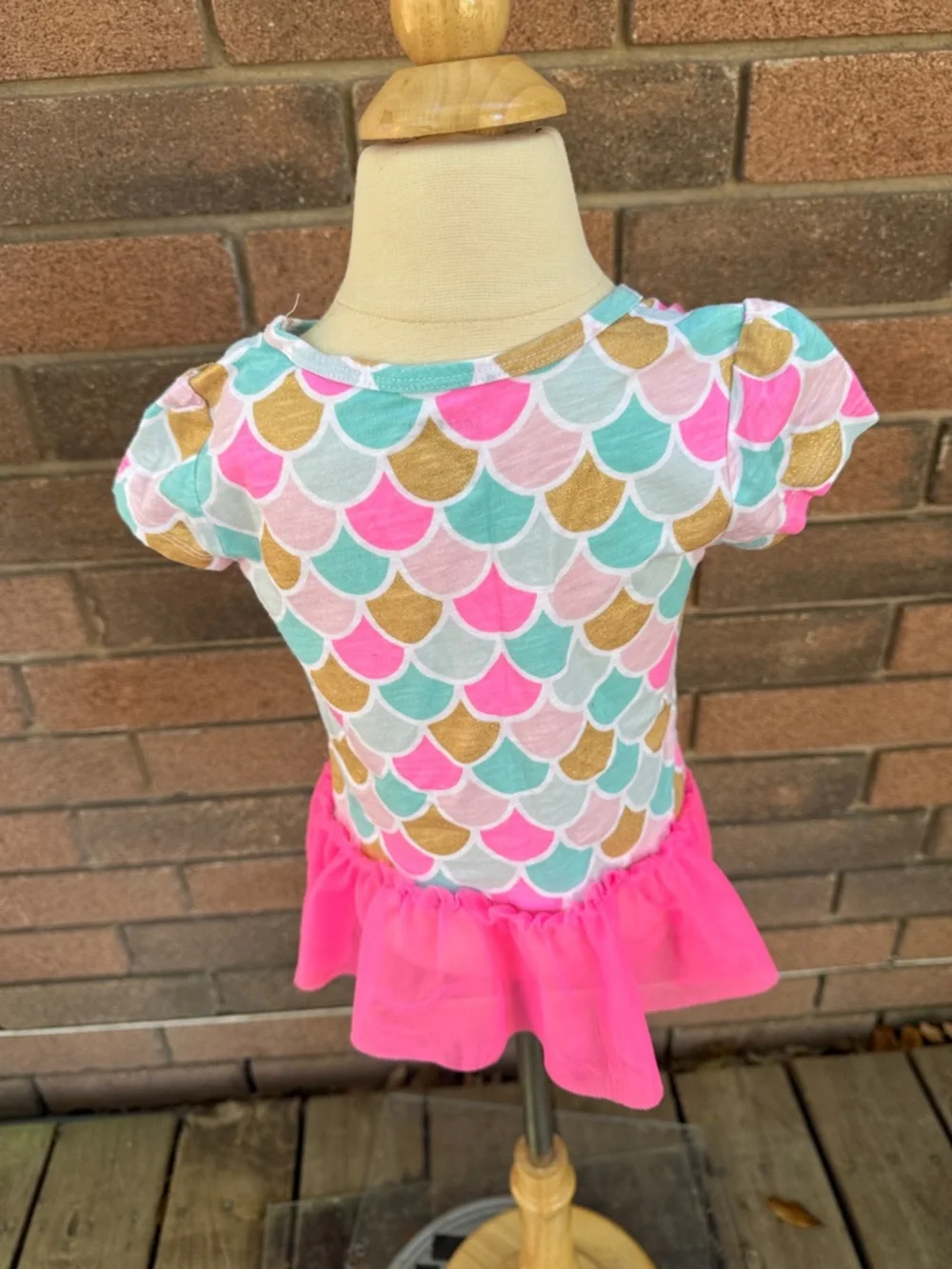 Carter's Multicolor Mermaid Scale Short Sleeve Top w Hot Pink Tulle Hem Size 3T